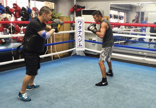 内山高志公開練習