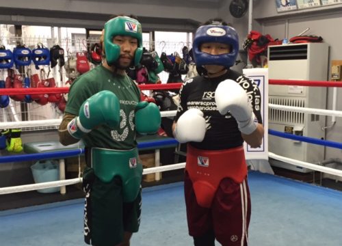 山元が前王者とスパー