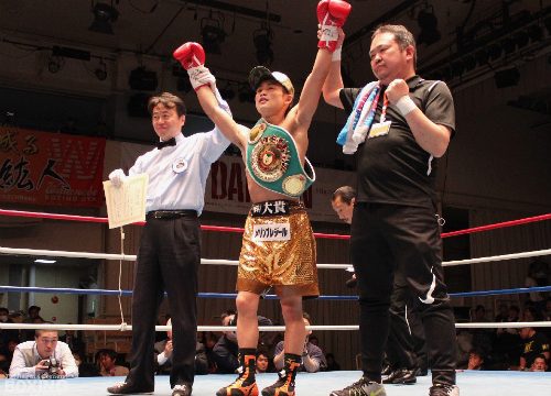 京口が6戦目でタイトル奪取！源も快勝！