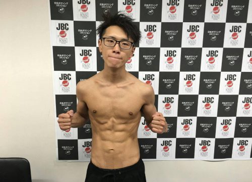 ランキング入りを狙う成塚が計量をパス！