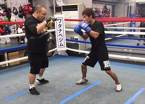 初防衛に挑む中山佳佑