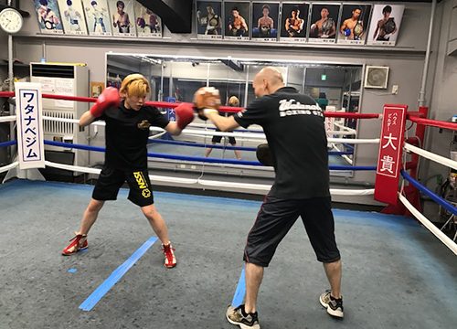 古川がアルゼンチンで2階級制覇に挑みます！