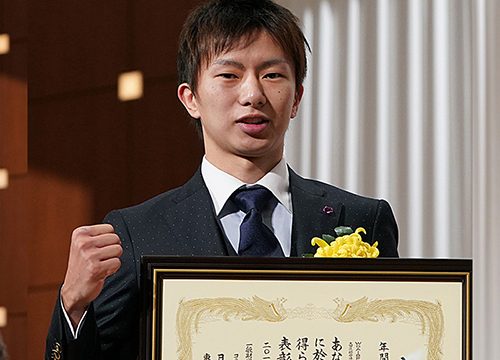 2017年間表彰、田口良一が殊勲賞受賞！