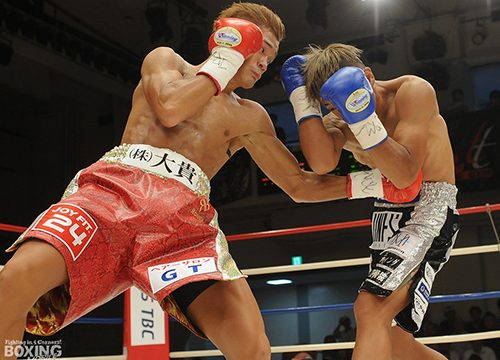 源が死闘を制し初防衛に成功！