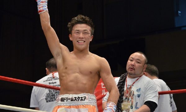 渡部が負傷引き分けで準決勝進出