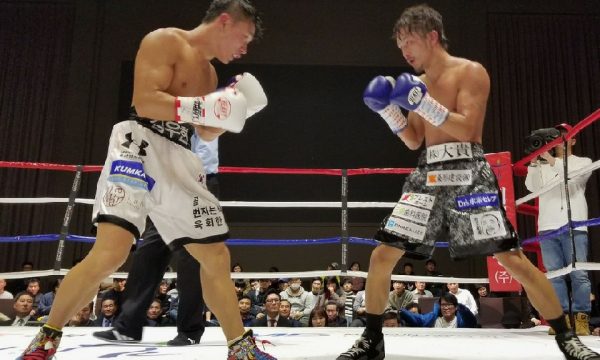 中山、水藤ともに判定負け