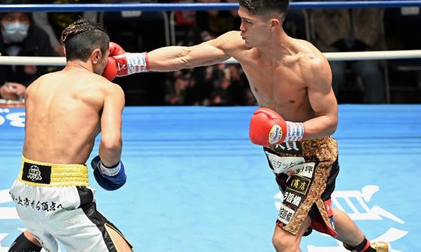 宇津木がKOで7連勝！