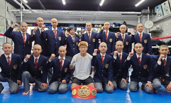 騎手候補生がボクシング体験