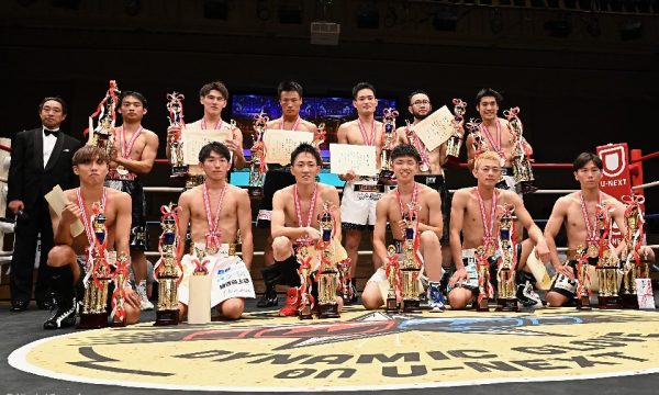 三浦が東日本新人王獲得！