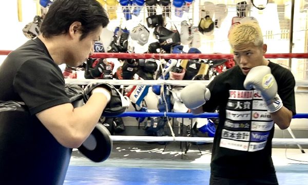 前王者の重岡優大が公開練習
