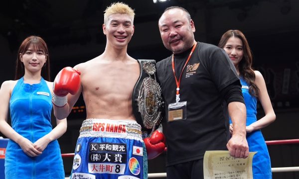 高山が3度目の防衛に成功！