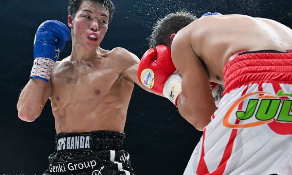 横山が国内最速3戦目でOPBF王座獲得！