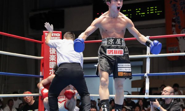 京屋と亀田が東日本新人王決勝進出！