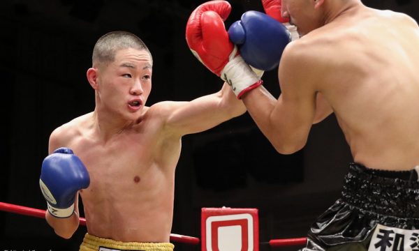 亀田は惜しくも判定負け