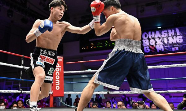 中居がプロ2戦目もKO勝ち！